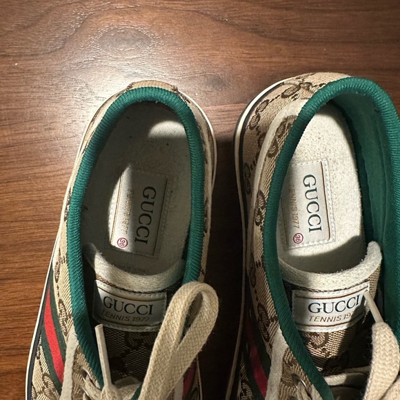 Gucci sneakers! - Picture 5 of 9